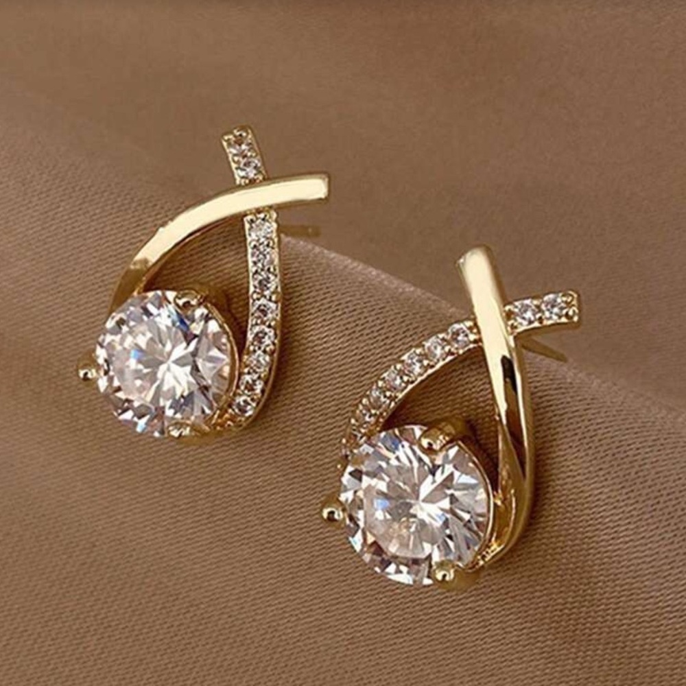 Beautiful Twist Zirconia Waterdrop Earrings ✨
